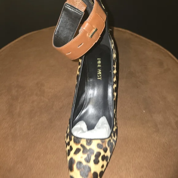 Nine West Cheetah Print Heels - Picture 3 of 10